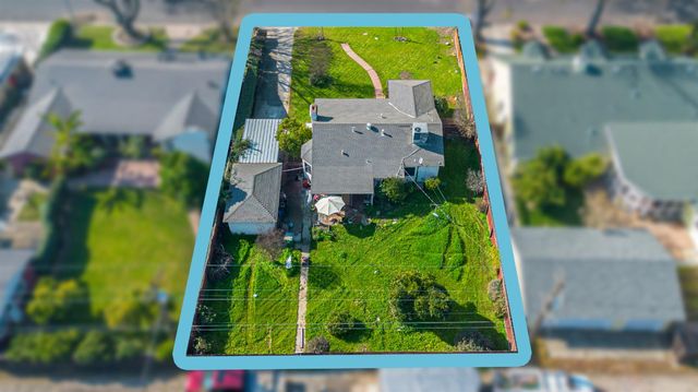 810 Hackberry Ave, Modesto, CA 95354