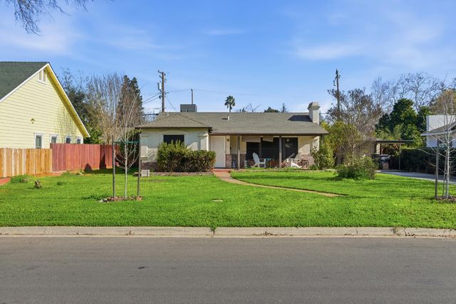 810 Hackberry Ave, Modesto, CA 95354