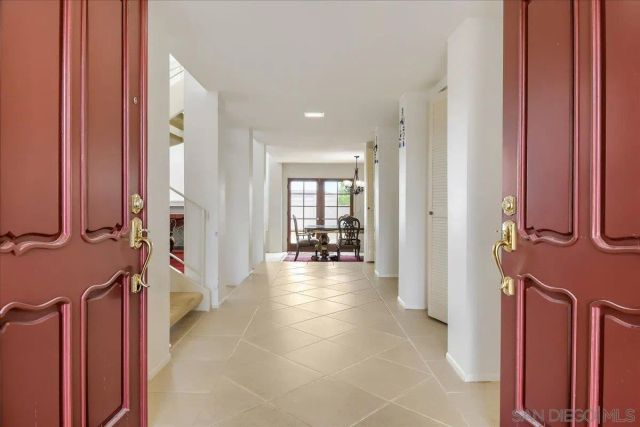 12550 Shropshire Ln, San Diego, CA 92128