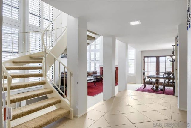 12550 Shropshire Ln, San Diego, CA 92128