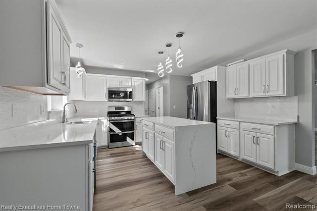 21527 Tangel Drive, Macomb, MI 48044