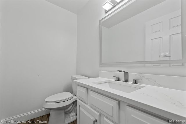 21527 Tangel Drive, Macomb, MI 48044