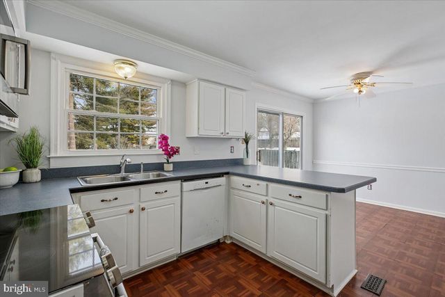 7413 TUPELO DR, Rockville, MD 20855