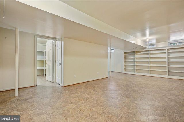 7413 TUPELO DR, Rockville, MD 20855