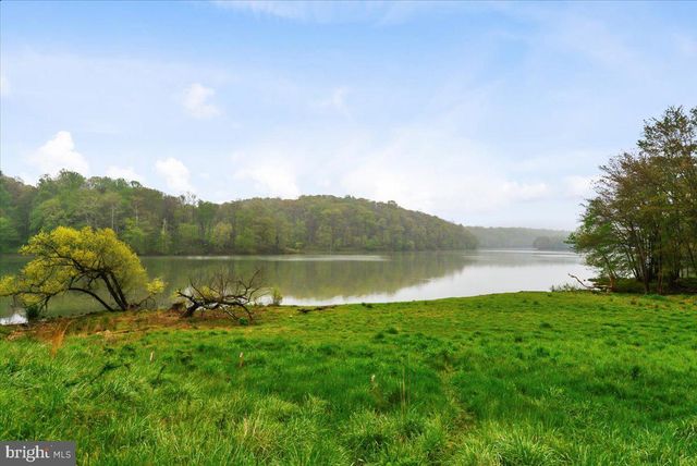 7413 TUPELO DR, Rockville, MD 20855