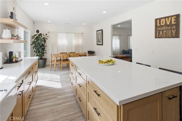 3040 Linden, Long Beach, CA 90807