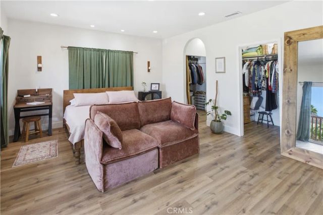 3040 Linden, Long Beach, CA 90807