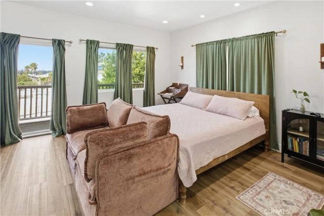 3040 Linden, Long Beach, CA 90807