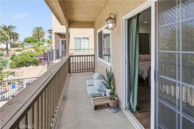 3040 Linden, Long Beach, CA 90807
