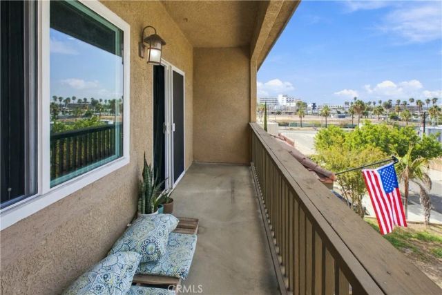 3040 Linden, Long Beach, CA 90807