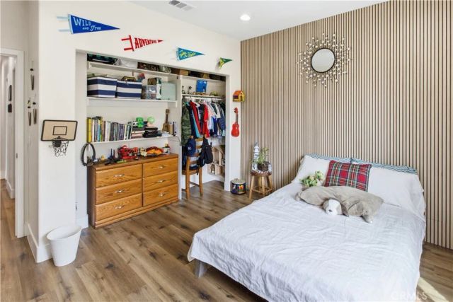 3040 Linden, Long Beach, CA 90807