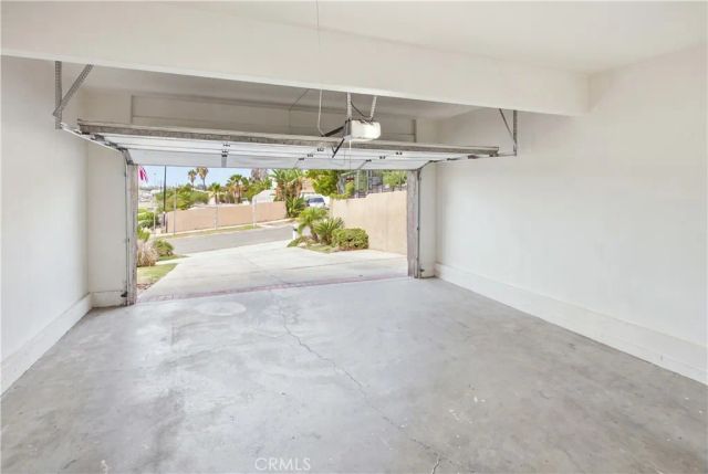 3040 Linden, Long Beach, CA 90807