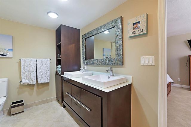 2800 N Ocean Drive B-9d, Singer Island, FL 33404