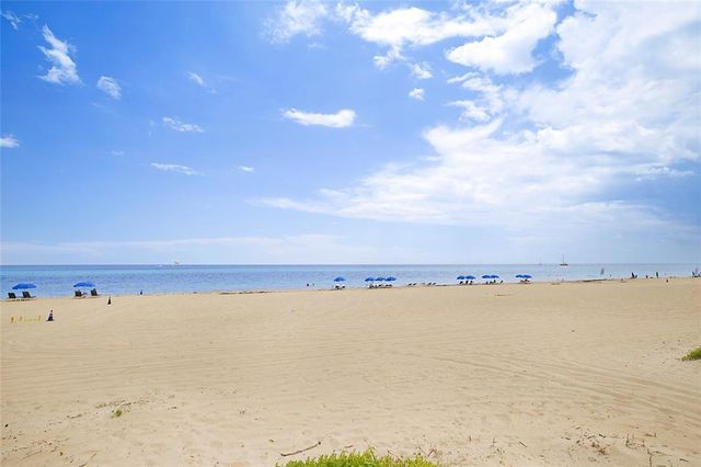 2800 N Ocean Drive B-9d, Singer Island, FL 33404