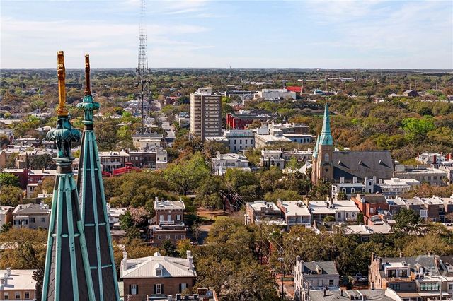 127 E Gordon Street, Savannah, GA 31401