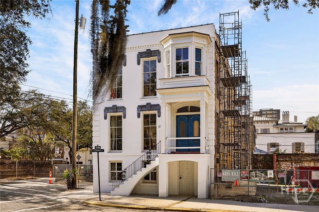 127 E Gordon Street, Savannah, GA 31401