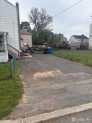 163 Winchester Road, Fords, NJ 08863