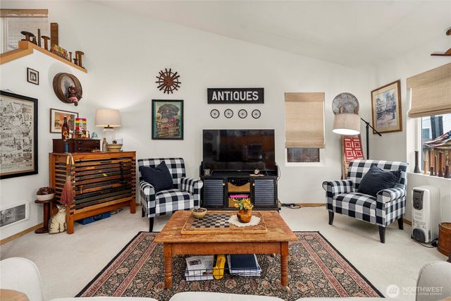 28127 240th Avenue SE, Maple Valley, WA 98038