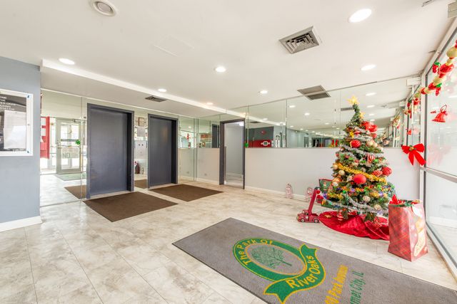 300 Park Avenue 749, Calumet City, IL 60409