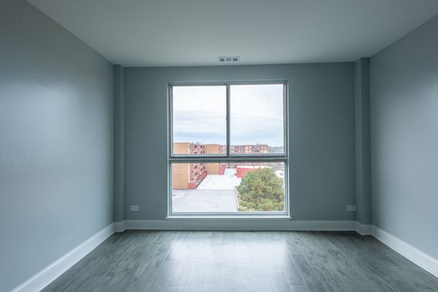 300 Park Avenue 749, Calumet City, IL 60409