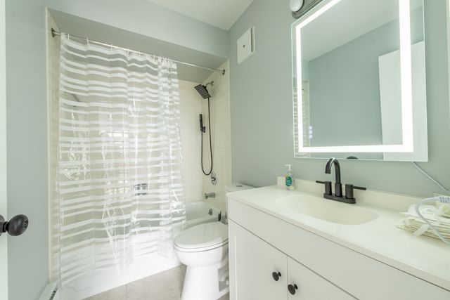 300 Park Avenue 749, Calumet City, IL 60409