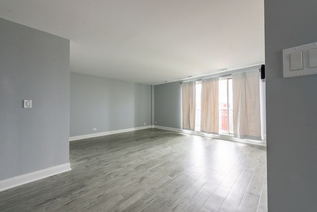 300 Park Avenue 749, Calumet City, IL 60409