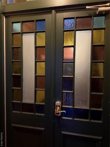 64 Anstice Street 3F, Oyster Bay, NY 11771