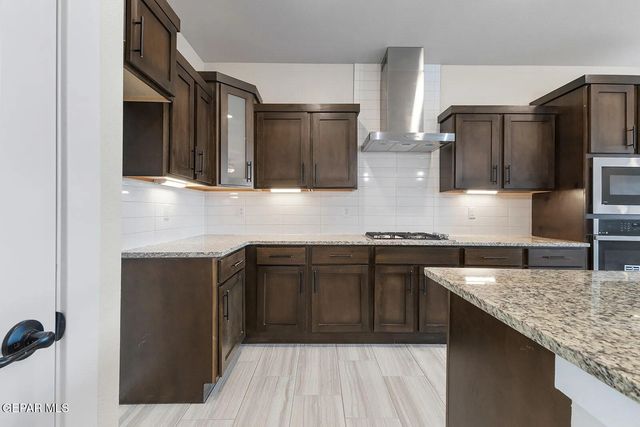 3809 Course Street, El Paso, TX 79938