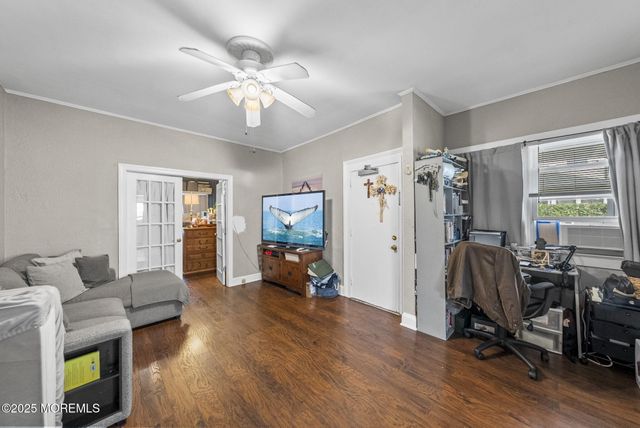 69 Washington Street, Red Bank, NJ 07701