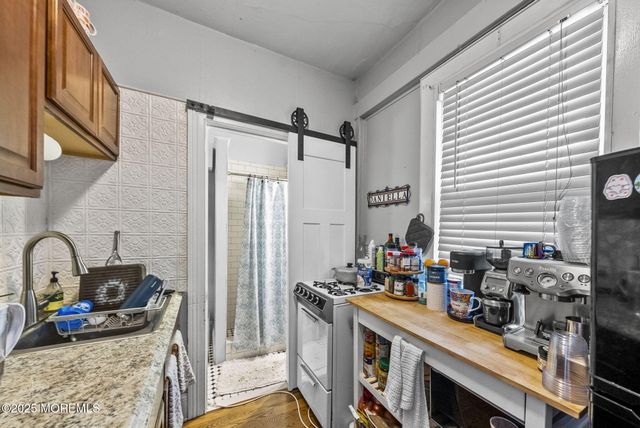 69 Washington Street, Red Bank, NJ 07701