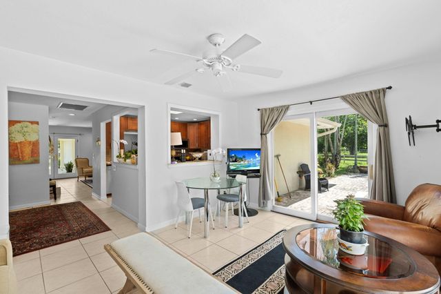 10970 S 58th Rd Road S, Lake Worth, FL 33449