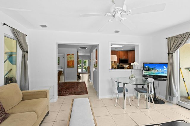 10970 S 58th Rd Road S, Lake Worth, FL 33449