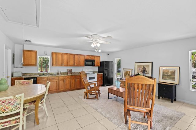 10970 S 58th Rd Road S, Lake Worth, FL 33449