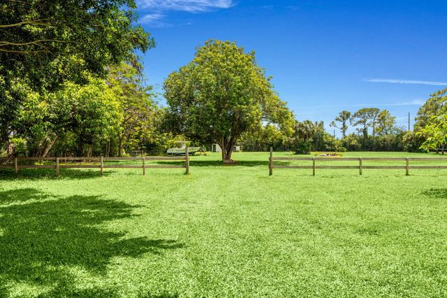 10970 S 58th Rd Road S, Lake Worth, FL 33449