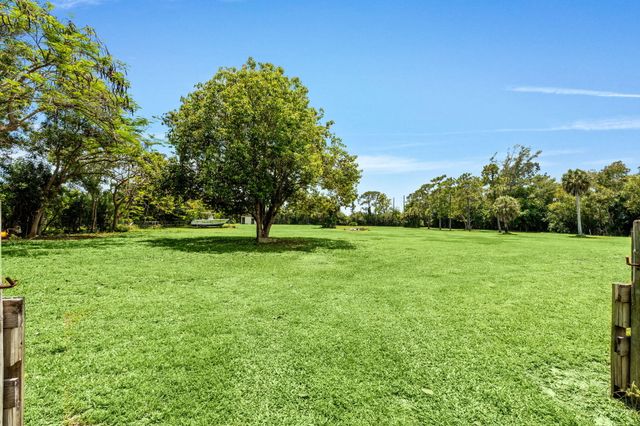 10970 S 58th Rd Road S, Lake Worth, FL 33449