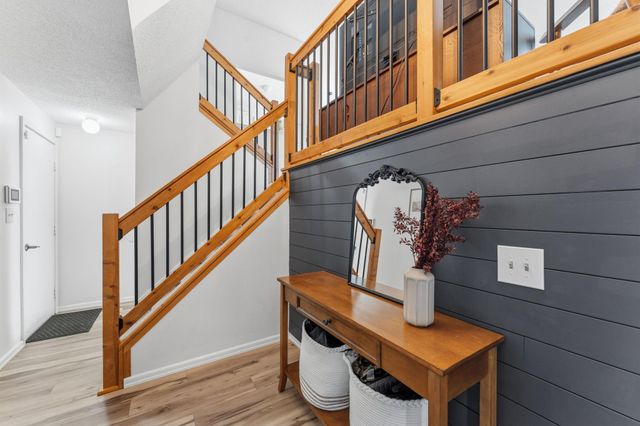 14204 Towers Lane, Eden Prairie, MN 55347