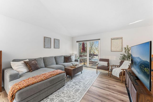 14204 Towers Lane, Eden Prairie, MN 55347