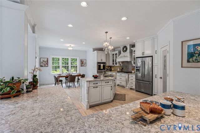 2403 Bermuda Ave, Chester, VA 23836