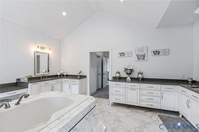 2403 Bermuda Ave, Chester, VA 23836
