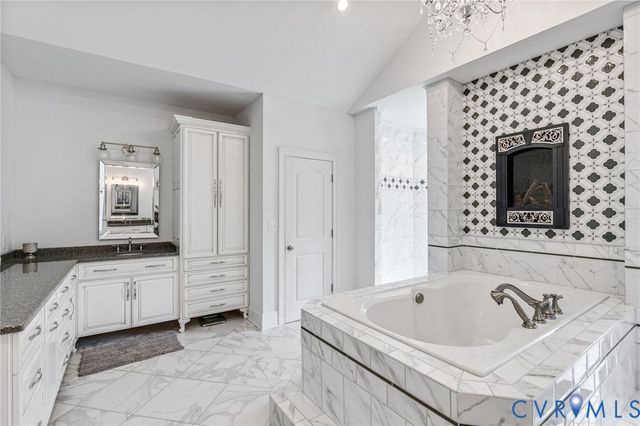2403 Bermuda Ave, Chester, VA 23836