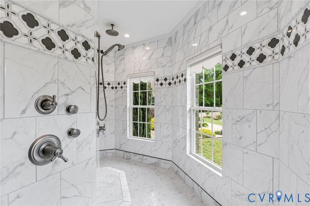 2403 Bermuda Ave, Chester, VA 23836