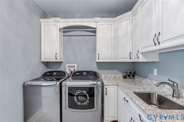2403 Bermuda Ave, Chester, VA 23836