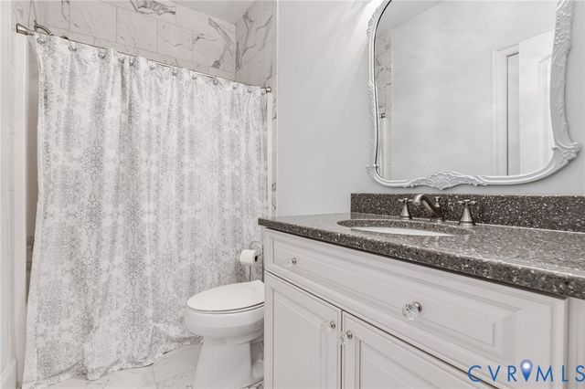 2403 Bermuda Ave, Chester, VA 23836