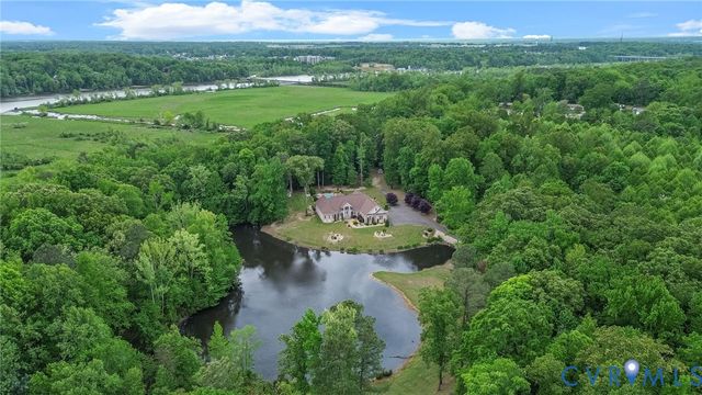 2403 Bermuda Ave, Chester, VA 23836