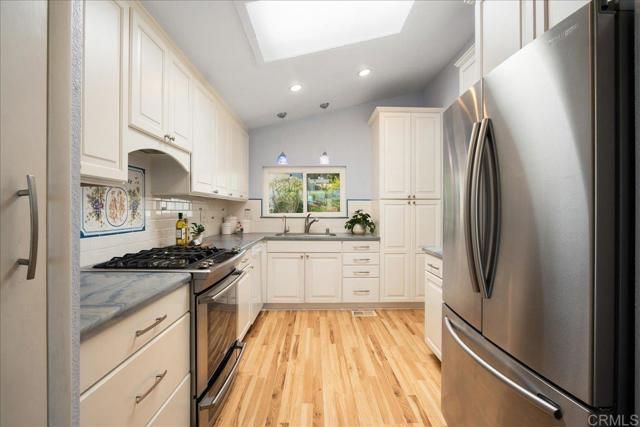 5412 Browning Road, Carlsbad, CA 92008