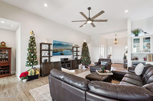 15433 W PINNACLE VISTA Road, Surprise, AZ 85387