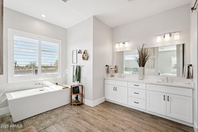 15433 W PINNACLE VISTA Road, Surprise, AZ 85387