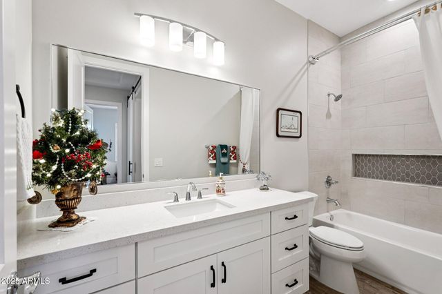 15433 W PINNACLE VISTA Road, Surprise, AZ 85387