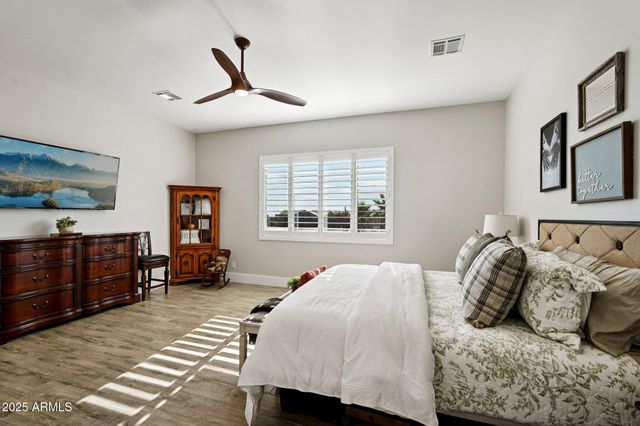 15433 W PINNACLE VISTA Road, Surprise, AZ 85387