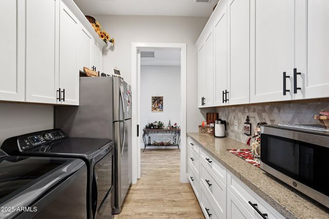 15433 W PINNACLE VISTA Road, Surprise, AZ 85387